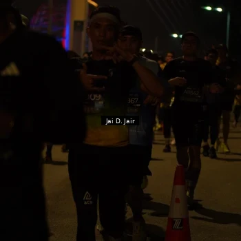 Runner Photo 6097470