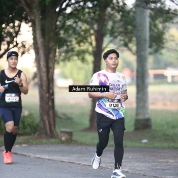 Runner Photo 6097473