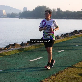 Runner Photo 6097839