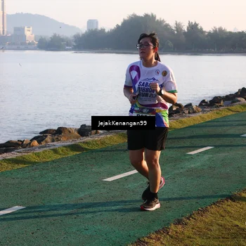 Runner Photo 6097871