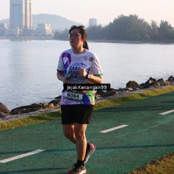Runner Photo 6097903