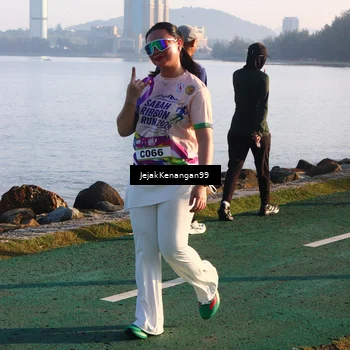 Runner Photo 6097922