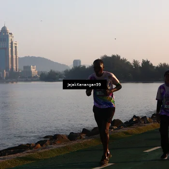 Runner Photo 6097949