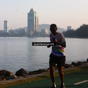 Runner Photo 6098028
