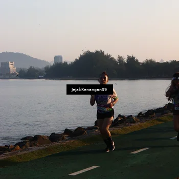 Runner Photo 6098107