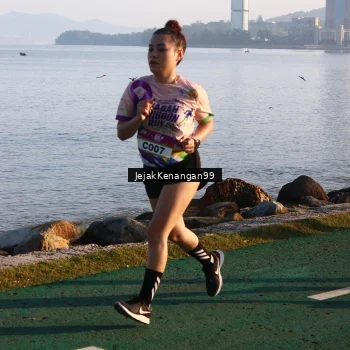 Runner Photo 6098239