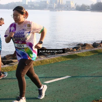 Runner Photo 6098332