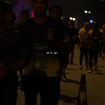 Runner Photo 6098356