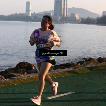 Runner Photo 6098362
