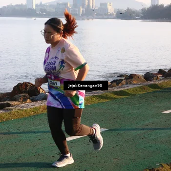 Runner Photo 6098375