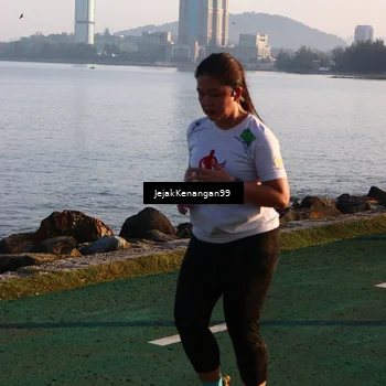 Runner Photo 6098424