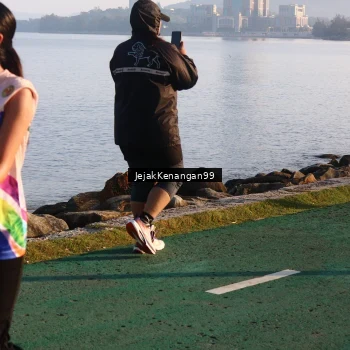Runner Photo 6098566
