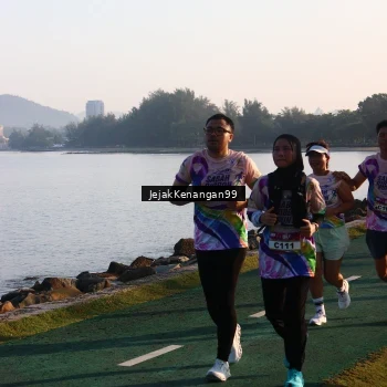 Runner Photo 6098592