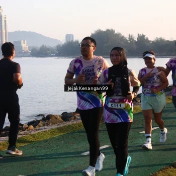 Runner Photo 6098596