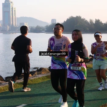 Runner Photo 6098604