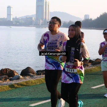 Runner Photo 6098614