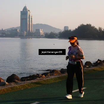 Runner Photo 6098749