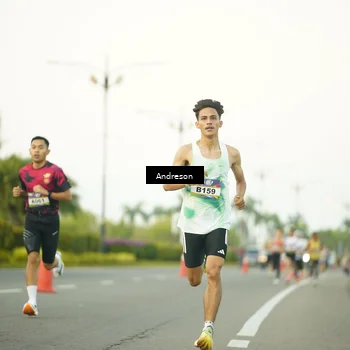 Runner Photo 6098780