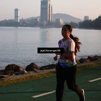 Runner Photo 6098848