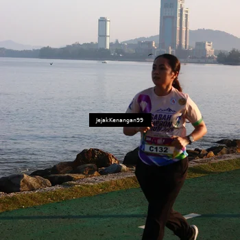 Runner Photo 6098856