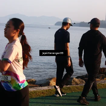 Runner Photo 6098896