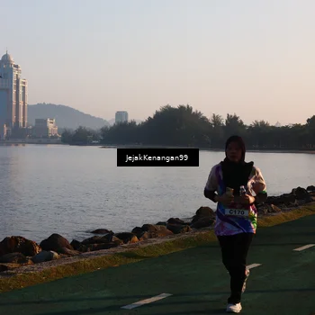 Runner Photo 6098916