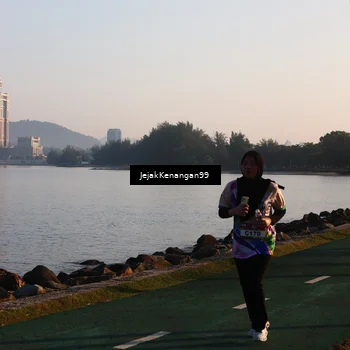 Runner Photo 6098919