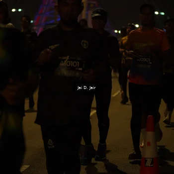 Runner Photo 6099005