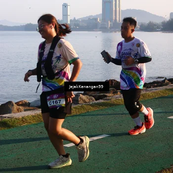 Runner Photo 6099038