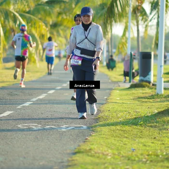 Runner Photo 6099050