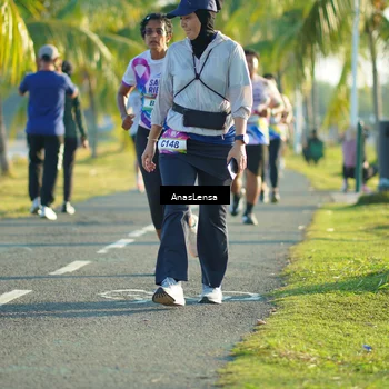 Runner Photo 6099053