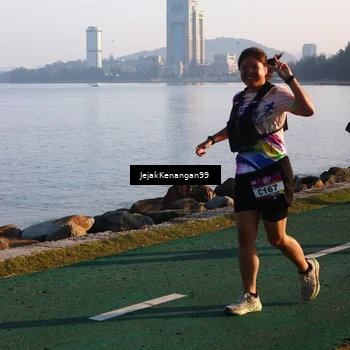 Runner Photo 6099076