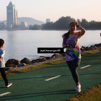 Runner Photo 6099085