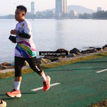 Runner Photo 6099092