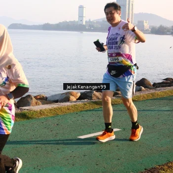 Runner Photo 6099153