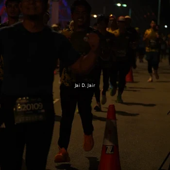 Runner Photo 6099172