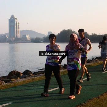 Runner Photo 6099184