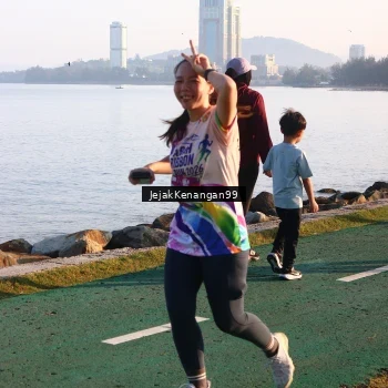 Runner Photo 6099186