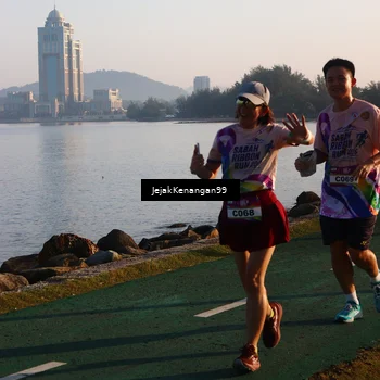 Runner Photo 6099268