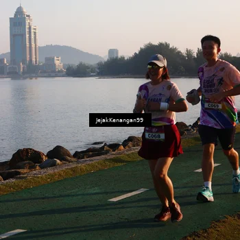 Runner Photo 6099273