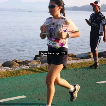 Runner Photo 6099292