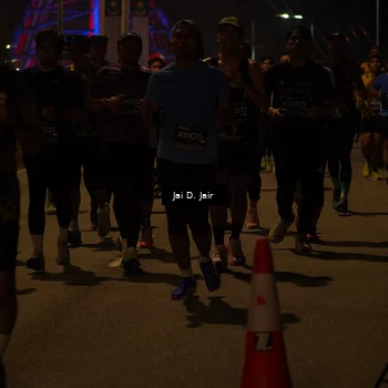 Runner Photo 6099300