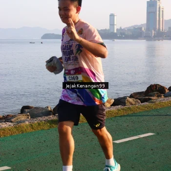 Runner Photo 6099349