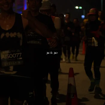 Runner Photo 6099359