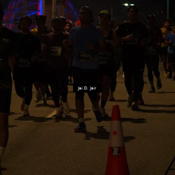 Runner Photo 6099378