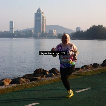 Runner Photo 6099391