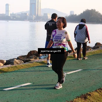 Runner Photo 6099479
