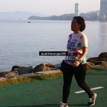 Runner Photo 6099514