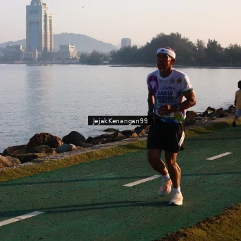 Runner Photo 6099538