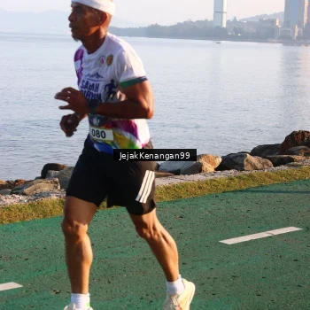 Runner Photo 6099631